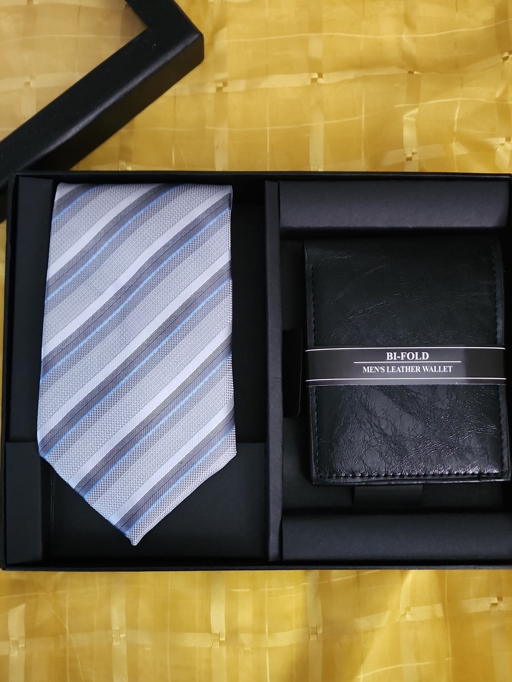 Men's Gray & Blue Striped Tie with Black Bi-Fold Wallet - Gift Set